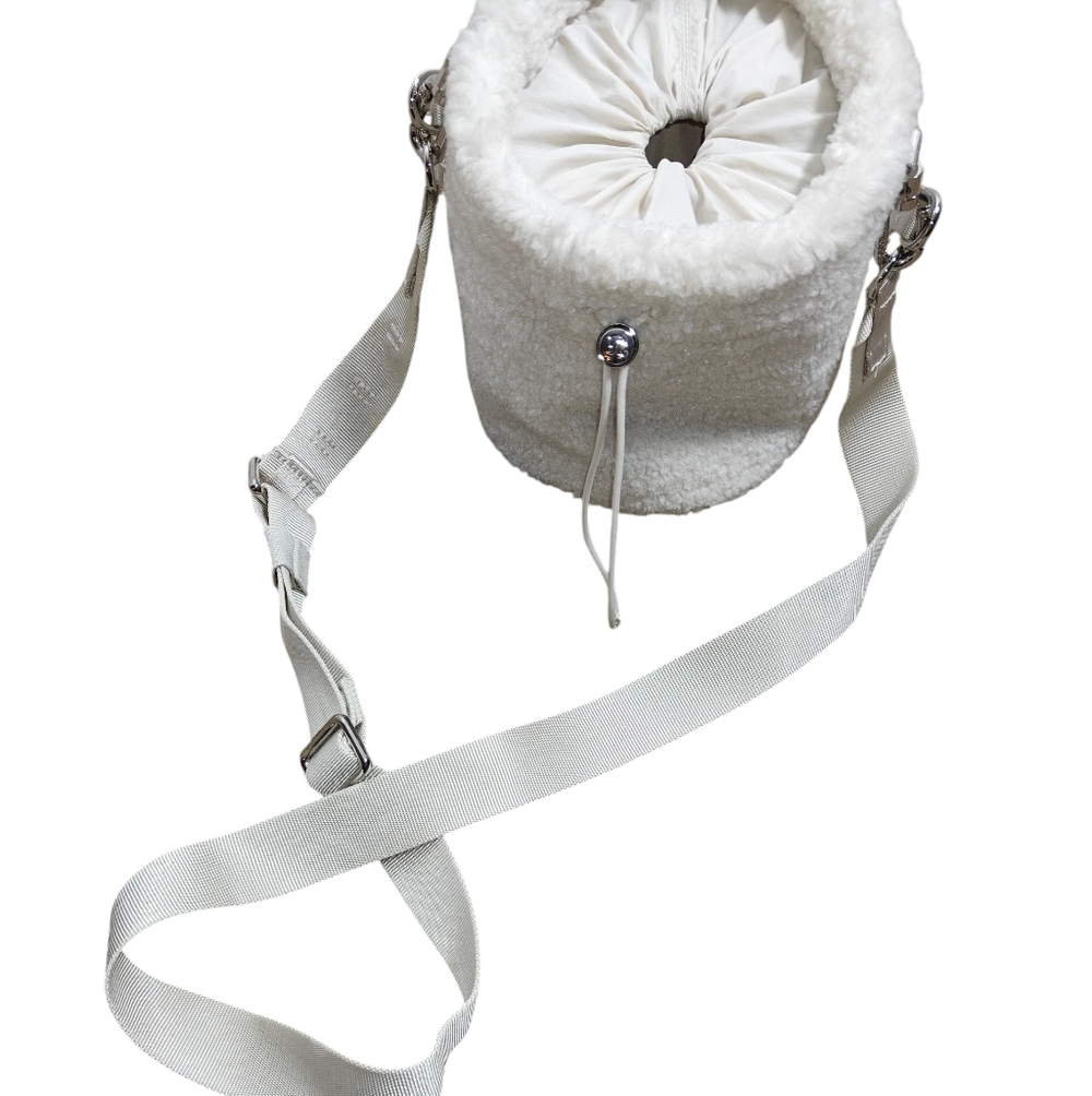 LULULEMON New Year Crossbody White Opal Fleece Bucket Bag 2.5L - Picture 8 of 16